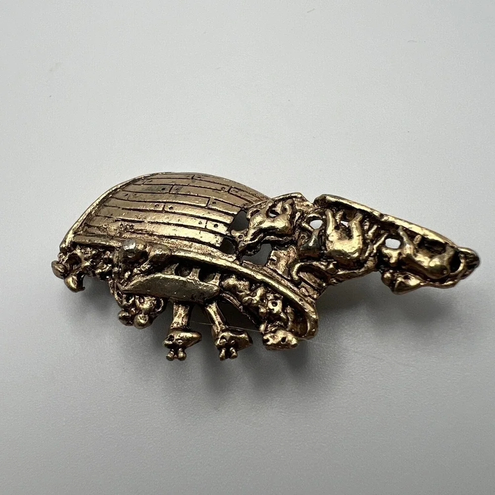 Vintage Noahs Ark‎ Animal Brooch Gold Tone Pin